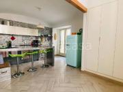 Appartamento in affitto a Napoli via Antonio Villari,...