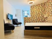 Appartamento in affitto a Napoli via Cangiani 44,...