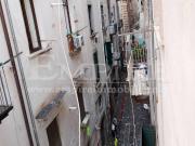Appartamento in affitto a Napoli via Mezzocannone, non...