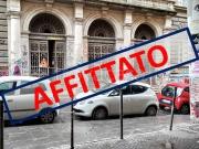Appartamento in affitto a Napoli via Mezzocannone, non... Appartamento in affitto a Napoli via Mezzocannone, non...