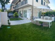 APPARTAMENTO in AFFITTO a PIETRASANTA MARINA DI...