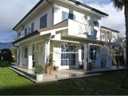 Appartamento in affitto a Pietrasanta via Giacomo...