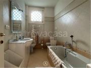 Appartamento in affitto a Pietrasanta via Ugo Foscolo,...