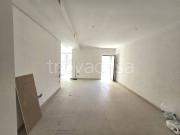 Appartamento in affitto a Quarto, non arredato/vuoto,...