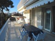 Appartamento in affitto a Riccione viale Damiano Chiesa,...