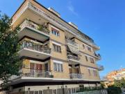 Appartamento in affitto a Roma via Carlo Lorenzini,...