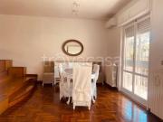 Appartamento in affitto a Roma via Emilio Almansi, 41,...
