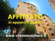 Appartamento in affitto a Roma via Fonteiana, 130,...