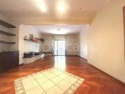 Appartamento in affitto a Roma via Squillace, box,...