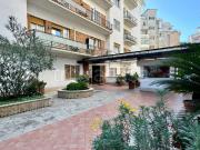 Appartamento in affitto a Roma via Tuscania, buono...