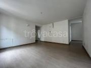 Appartamento in affitto a Sesto Calende via Roma, non...