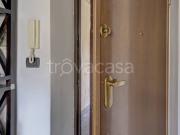 Appartamento in affitto a Torino via Santa Chiara 62,...