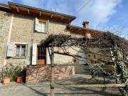 Appartamento in affitto a Varano de' Melegari PR