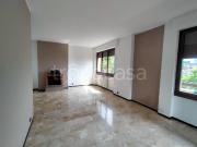 Appartamento in affitto a Varese via Carlo Goldoni, 2,...