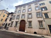 Appartamento in affitto a Verona