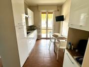 Appartamento in affitto ad Alba Adriatica via Merano,...