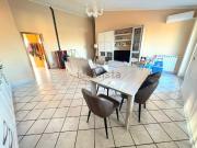 Appartamento in affitto di 100 m² in Via 1° Maggio, 2