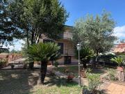 Appartamento in affitto di 100 m² in Via della Riserva...