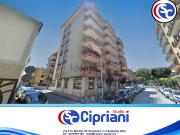 Appartamento in affitto di 100 m² in Via Giacinto Gigante, 1