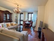 Appartamento in affitto di 100 m² in Via Luigi Marangoni, 37