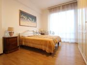 Appartamento in affitto di 100 m² in Via Modena, 12