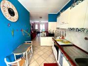 Appartamento in affitto di 100 m² in Via Riva del Sole, 57