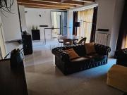 Appartamento in affitto di 100 m² in Via Zongo