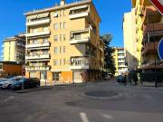 Appartamento in affitto di 102 m² in Via Caduti di...
