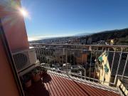 Appartamento in affitto di 103 m² in Via Mario Mazza, 37