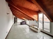 Appartamento in affitto di 106 m² in Via dei Transiti, 2