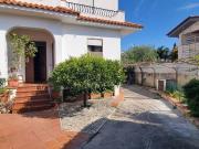 Appartamento in affitto di 110 m² in Via del Colle, 4