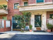 Appartamento in affitto di 110 m² in Via Eugenio Vaina, 3