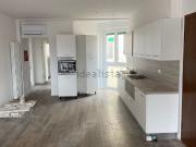 Appartamento in affitto di 110 m² in Via marconi