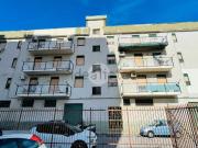 Appartamento in affitto di 111 m² in Via Nicola da Napoli, 3