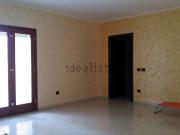 Appartamento in affitto di 112 m² in Viale America...
