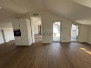 Appartamento in affitto di 114 m² in Via Giuseppe...