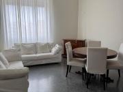 Appartamento in affitto di 115 m² in Piazza di Villa...