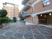Appartamento in affitto di 115 m² in Via Clelia...