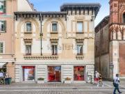 Appartamento in affitto di 117 m² in Via Ambrogiolo, 1