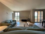 Appartamento in affitto di 118 m² in Strada Senza Nome, 1