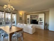 Appartamento in affitto di 120 m² in Via Losanna, 22