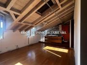 Appartamento in affitto di 121 m² in Via Raffaello Sanzio