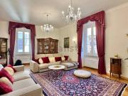 Appartamento in affitto di 122 m² in Via Firenze