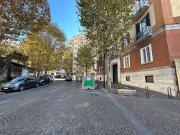Appartamento in affitto di 127 m² in Via Raffaele...