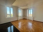 Appartamento in affitto di 130 m² in Via Spartaco, 38