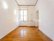 Appartamento in affitto di 130 m² in Via Venti Settembre