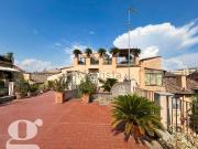 Appartamento in affitto di 132 m² in Via d&apos Ascanio