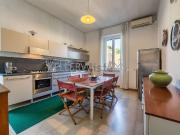 Appartamento in affitto di 134 m² in Via Giovanni Pacini