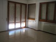Appartamento in affitto di 135 m² in Via Istria