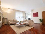 Appartamento in affitto di 136 m² in Via dei Benedettini